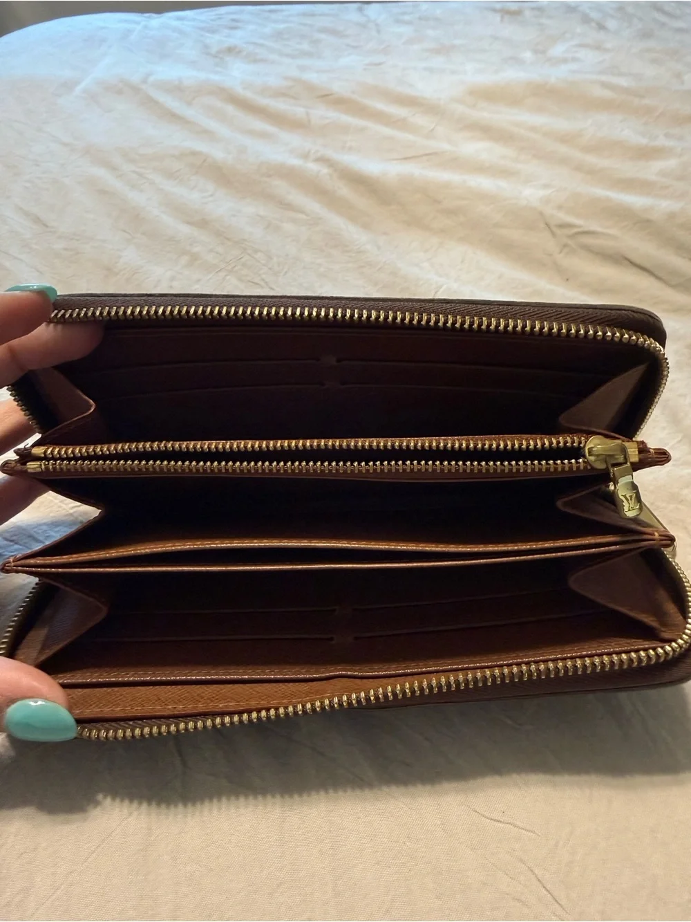 Louis Vuitton Monogram Canvas Zip Wallet in Brown